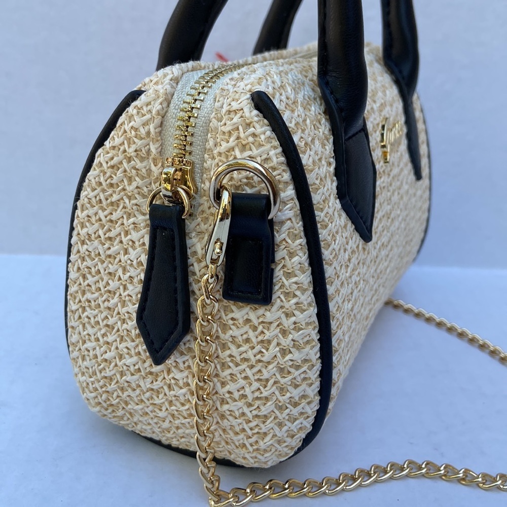 New GUESS Mini Straw/Faux Leather Crossbody bag - Picture 3 of 5